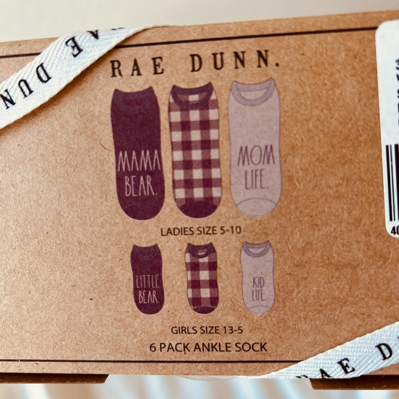 Rae Dunn 6Pk Mommy & Me Socks - Picture 9 of 13